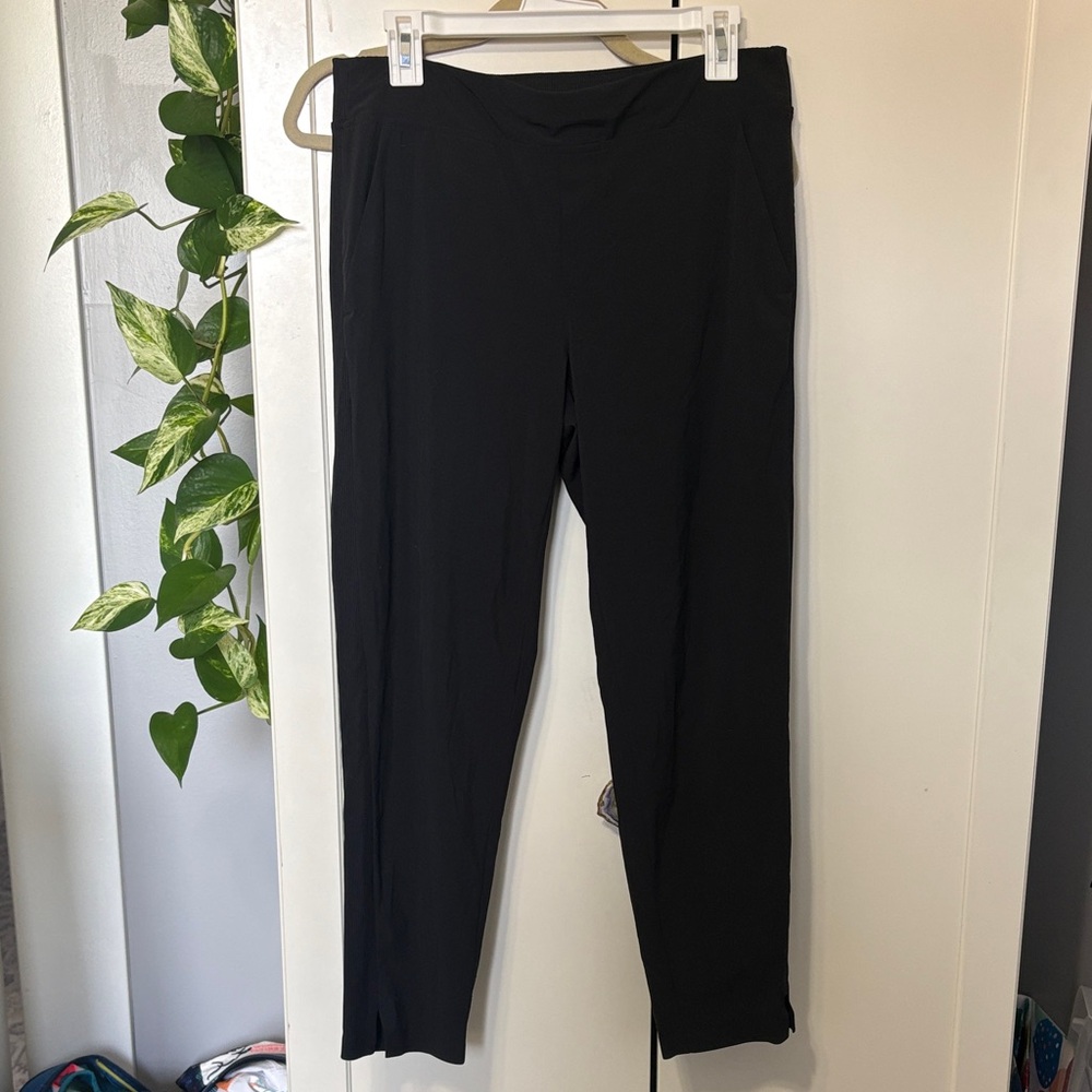 Athleta Black Cropped Ankle Pants